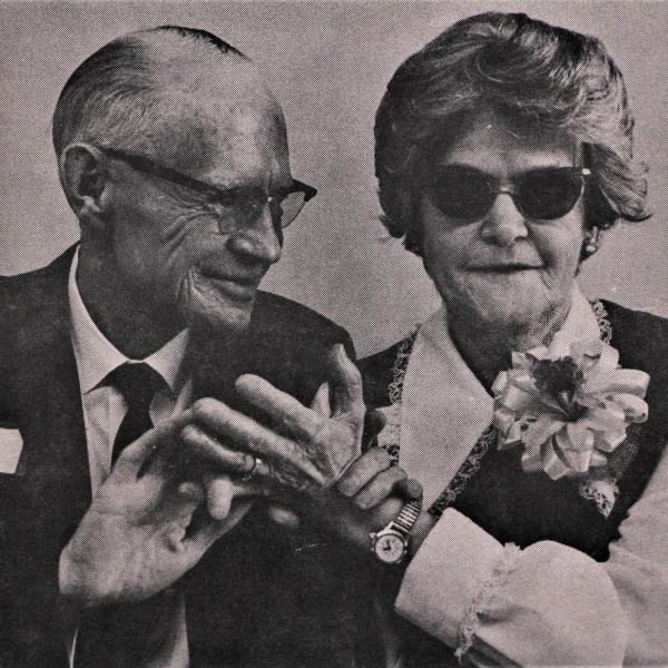 Marjorie McGuffin Wood, fondatrice de la revue « Dots and Taps », et son mari.